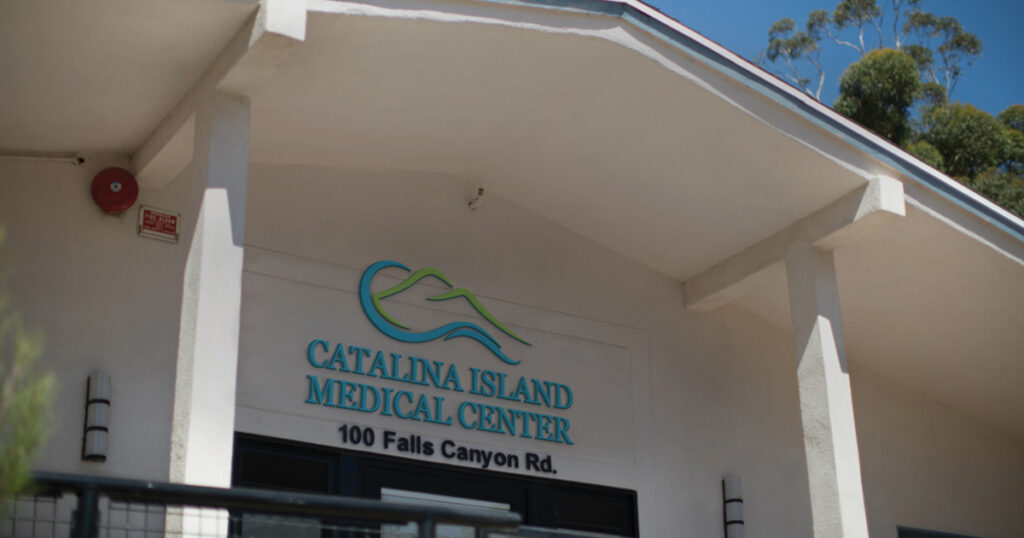 Front entrance of Catalina Island Health